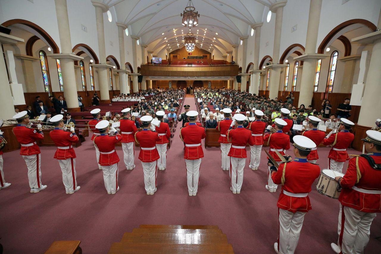 2025학년도 6·25전쟁 제75주년 추념식 군악지원.JPG 첨부 이미지