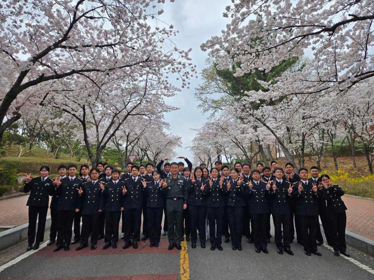 66기 단체사진.jpg 첨부 이미지